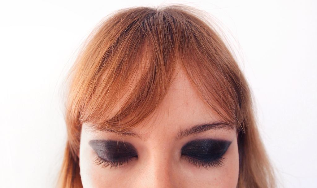 Usa un lápiz como&nbsp;sombra