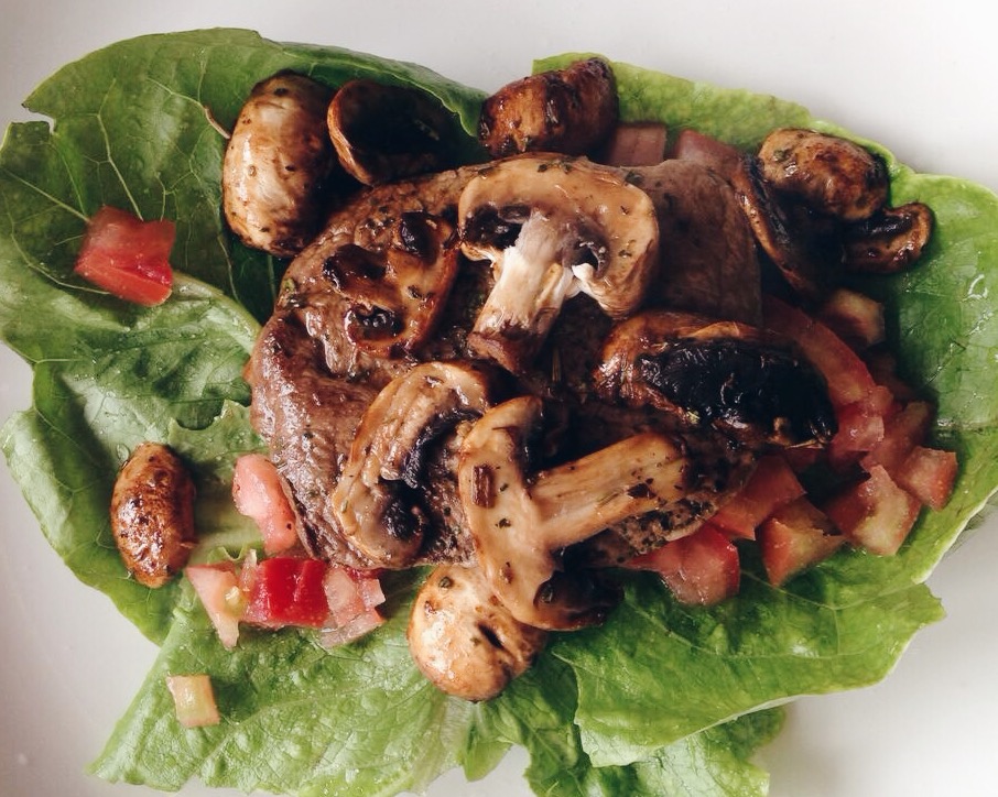 Carne con champiñones y&nbsp;vino