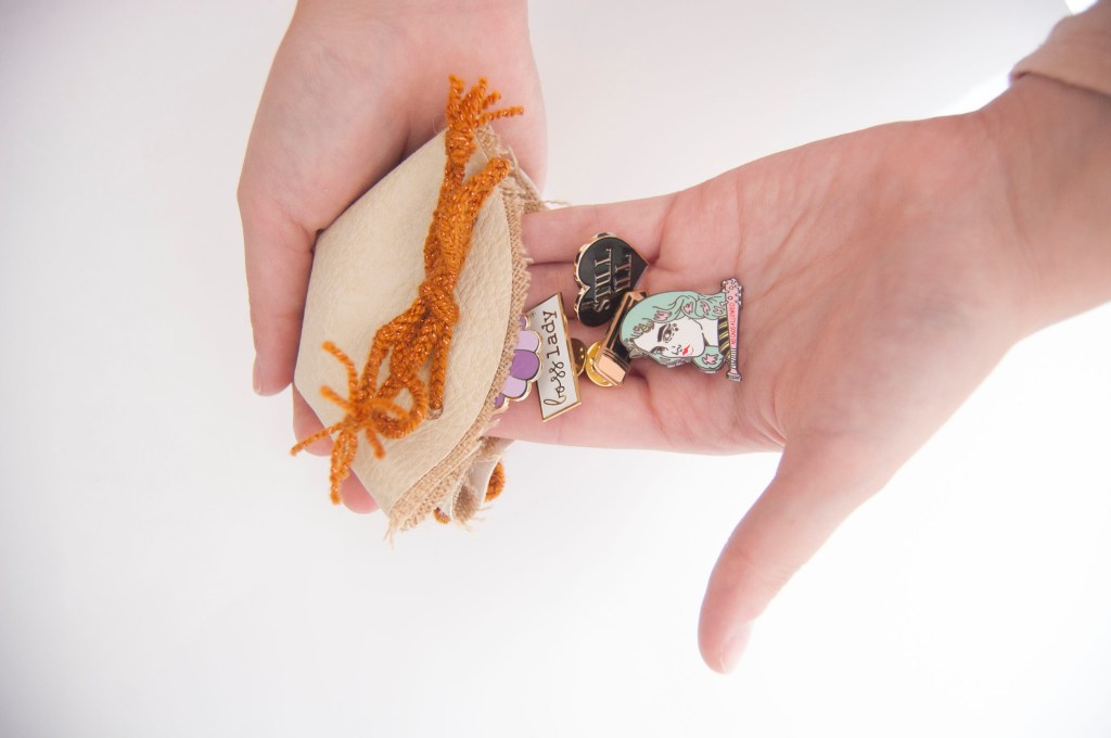 Especial de Amor & Amistad: Empaca tu regalo en una bolsita de&nbsp;cuerina