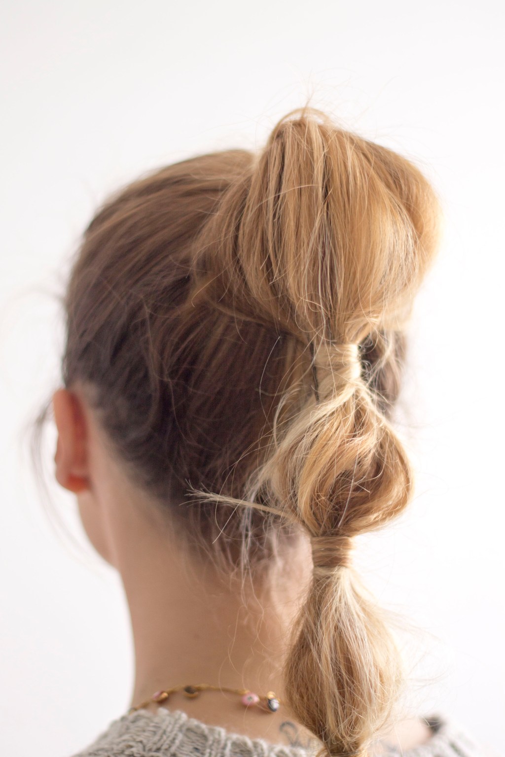 ¡Ideario + Gef France! Una cola de caballo con&nbsp;burbujas