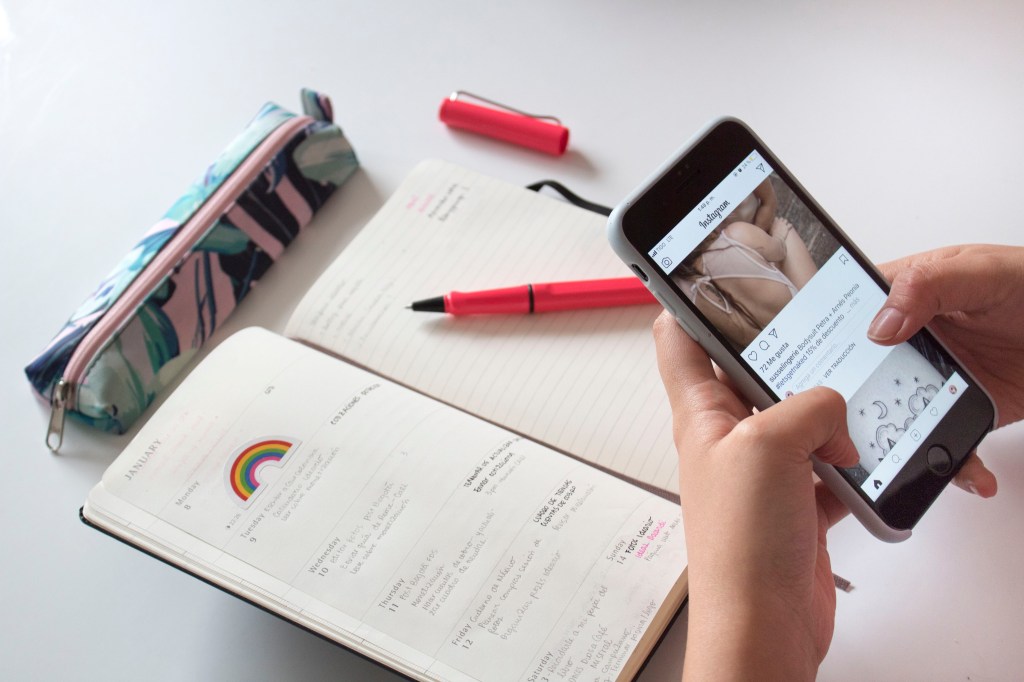 Cómo dejar de ser adictas al&nbsp;celular